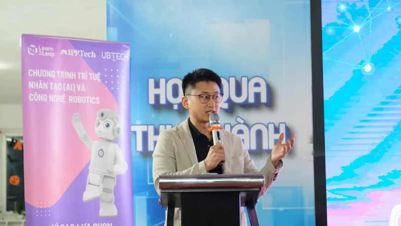 Students on stage at the Global Robotics Games Vietnam 2025 finals