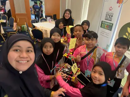 A teacher's selfie with the STEP Centre pupils