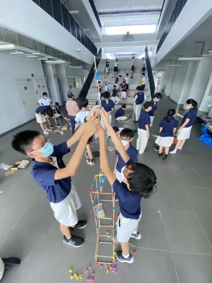 Raising a tower in the corridor